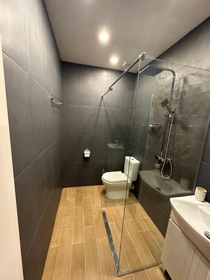 סופיה Luxury Apartment With Jacuzzi מראה חיצוני תמונה